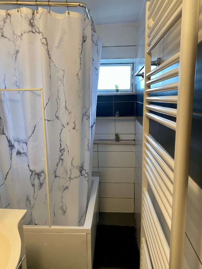 El Greco Ferienwohnung Tieringen Esterno foto