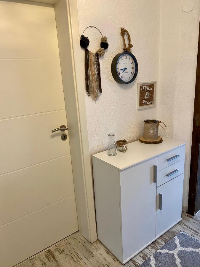 El Greco Ferienwohnung Tieringen Esterno foto